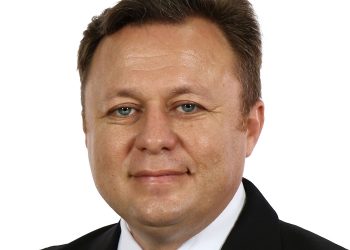 Ionuț Dolănescu e foc și pară. Fratele său, Dragoș Dolănescu distruge averea familiei