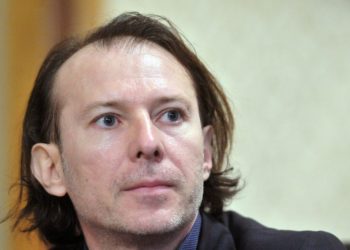 Nenorocire în familia premierului Florin Cîțu. Este în doliu după ce și-a pierdut mama