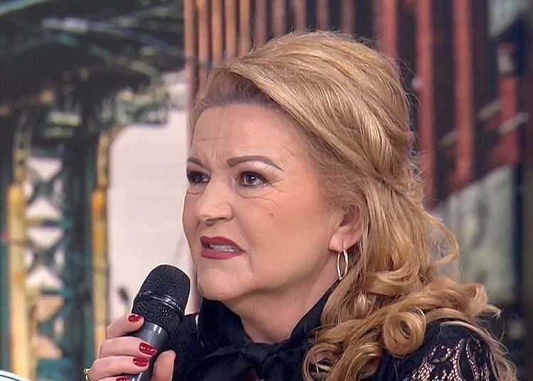 Maria Cârneci e disperată. Nu-și poate reveni după moartea soțului
