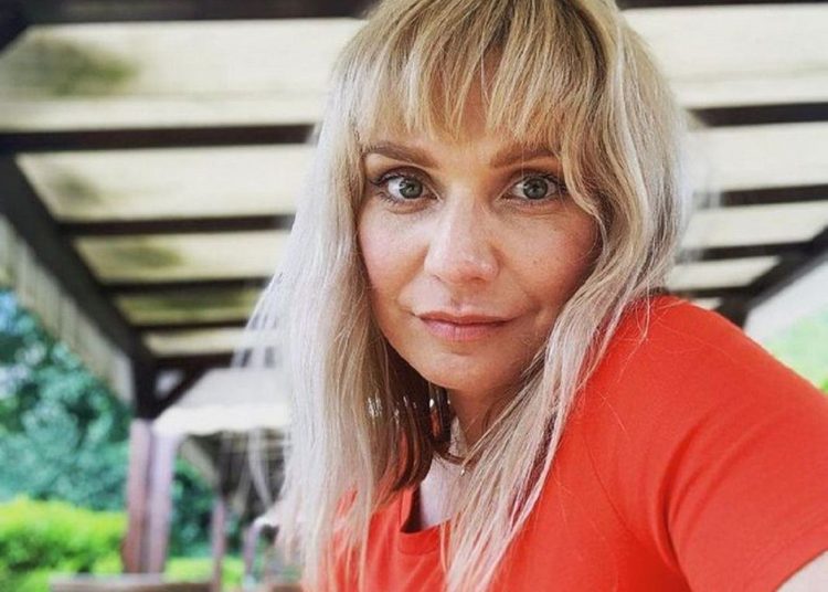 Cristina Cioran dă vestea neplăcută. Bebelușa se află tot în incubator