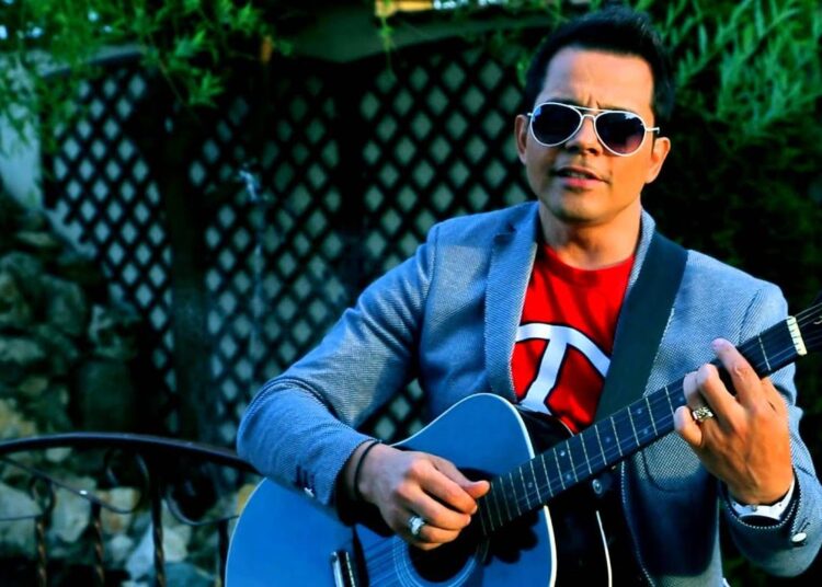 Jean de la Craiova va deveni actor. Pleacă în curând la Bollywood