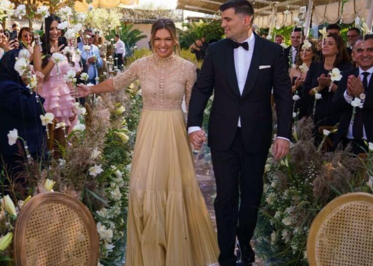 Simona Halep a făcut cununia civilă. De la marele eveniment au lipsit însă Gigi Becali și Ion Țiriac