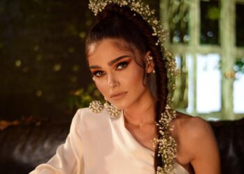 Theo Rose, surprize incredibile pentru fani. Unde va fi văzută vedeta