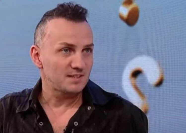 Mihai Trăistariu nu mai suportă ce i se întâmplă. Se gândește tot mai mult să plece din România
