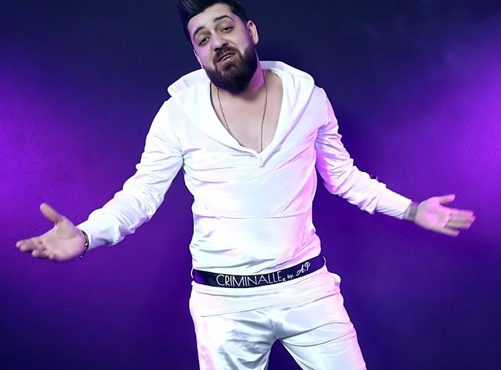 Alex Puștiu nu și-a onorat dedicația! A fost băgat la o clinică de dezintoxicare!