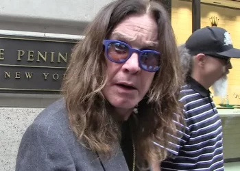 Ozzy Osbourne s-a îmbolnăvit! Și-a anulat turneul european!