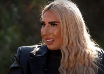 Cu ce se ocupă Sarah Dumitrescu în Statele Unite? Nu e ceea ce credeți!
