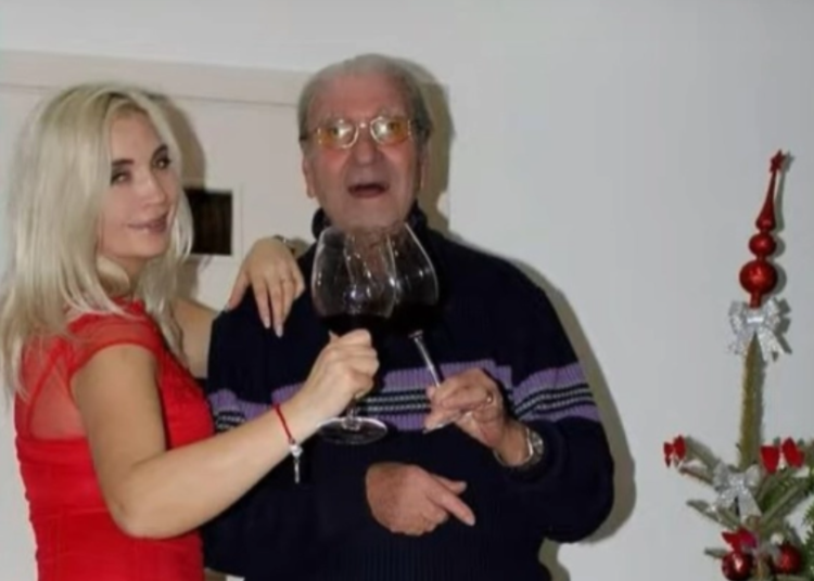 Dragoste adevărată între Angela, 32 de ani, și Mario, 81!