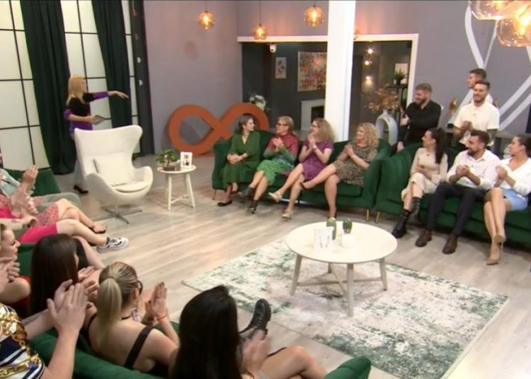 Mama unui băiat a intrat în casă. Despre cine este vorba: „Nu cred așa ceva!”