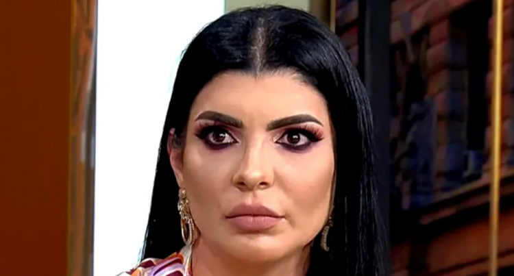 Talentata actriță Andreea Tonciu, o frumusețe zguduitoare, dar și o inteligență care dă pe afară: “Toți banii pe care i-am făcut din televiziune i-am dat pe vrăjitoare”