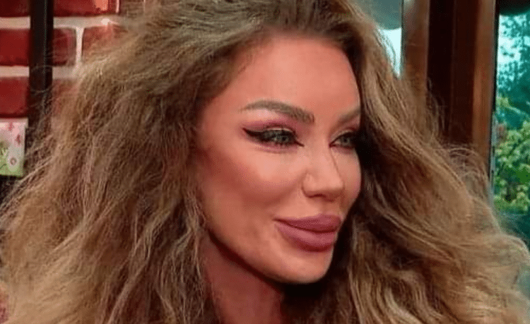 Frumoasa actriță Bianca Drăgușanu, care seamănă cu Sophia Loren când era răvășitoare, a ajuns la vârsta când Octaviile încep să pară și ele atrăgătoare