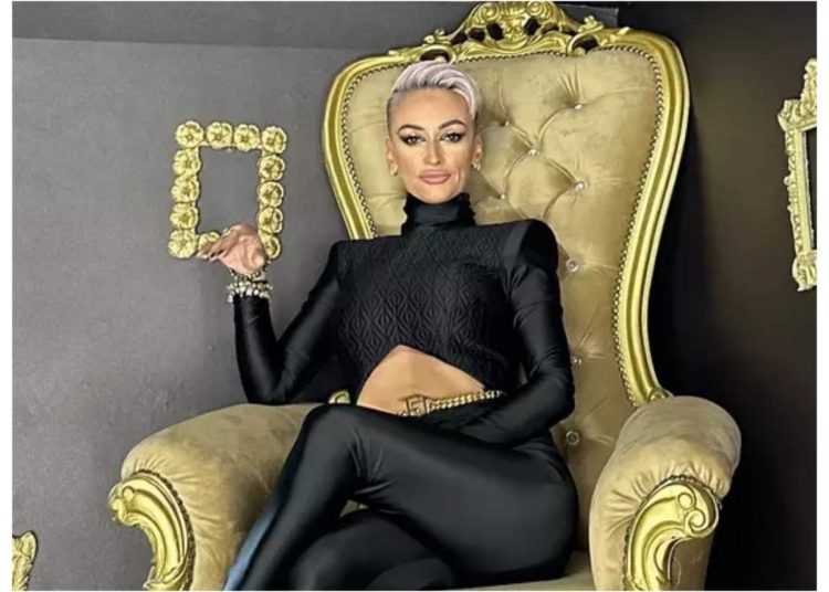 Ce i-a lipsit Gabrielei Lucuțar în timpul mariajului cu soțul ei. Regina Întunericului a divorțat după 20 de ani: „Mă iubesc și sunt fericită”