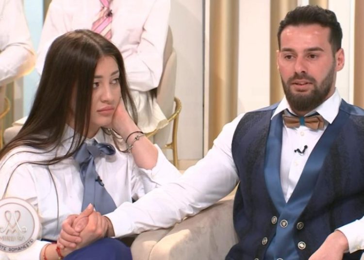 Roberta și Andi s-au sărutat. Cei doi formează un cuplu, dar el a fost eliminat