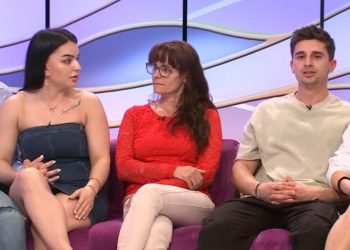 Maria și Cristian, discutați de Mihaela și Liliana. Băiatul s-a enervat: ”Țațe bârfitoare. Hiene”