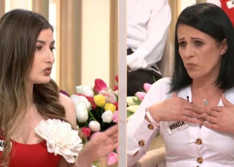 Conflict puternic între Roxana și doamna Mihaela. Ce și-au spus cele două în live