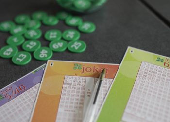 Noi câștigători la Loto: premii importante acordate la tragerile de joi