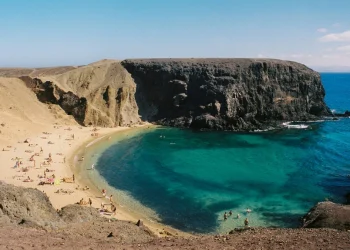 Destinațiile preferate ale românilor în 2026: Egipt, Turcia și Cipru în top