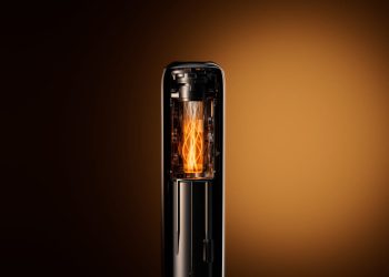 Ritualuri de februarie, redefinite cu Ploom AURA