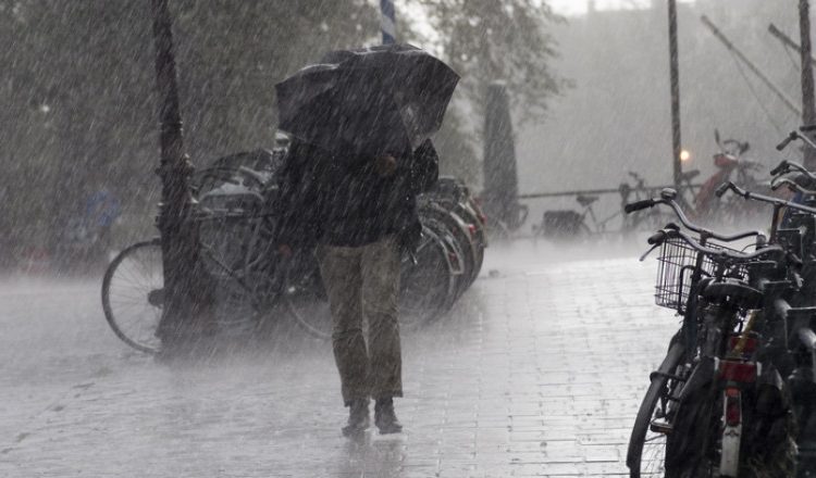 Vremea se schimbă brusc: ploi, ninsori și temperaturi sub normal