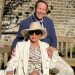 Joan Collins, apariție elegantă la 92 de ani. Actrița din „Dinastia”, la brațul soțului mai tânăr
