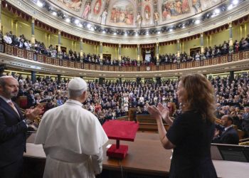Mesaj puternic al Papei Leon la Madrid: migrația, războaiele și polarizarea, în centrul discursului
